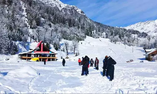 केंद्र सरकार ने Kullu-Manali आने वालों की सुरक्षा के लिए 24x7 हेल्पलाइन और टूरिस्ट पुलिस शुरू की
