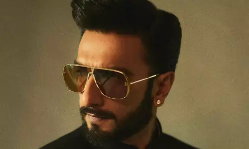 Ranveer Singh कानूनी विवाद में, कर्नाटक हाई कोर्ट में केस दर्ज Ranveer Singh कानूनी विवाद में, कर्नाटक हाई कोर्ट में केस दर्ज