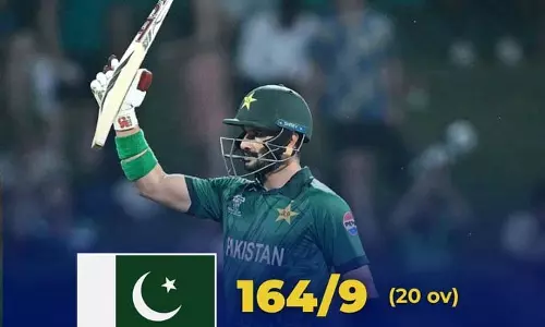 T20 World Cup सुपर 8: पाकिस्तान ने इंग्लैंड के लिए छोड़ा 165 रन का रोमांचक टार्गेट T20 World Cup सुपर 8: पाकिस्तान ने इंग्लैंड के लिए छोड़ा 165 रन का रोमांचक टार्गेट