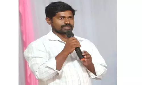 Tribal Leader ने बारिश और हवा से प्रभावित किसानों के लिए सरकार से मदद की अपील की Tribal Leader ने बारिश और हवा से प्रभावित किसानों के लिए सरकार से मदद की अपील की
