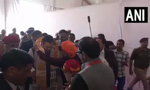 मुख्यमंत्री भजनलाल शर्मा ने धीरेंद्र शास्त्री के हनुमंत कथा कार्यक्रम में भाग लिया मुख्यमंत्री भजनलाल शर्मा ने धीरेंद्र शास्त्री के हनुमंत कथा कार्यक्रम में भाग लिया