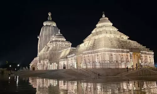 Digha के जगन्नाथ मंदिर में पहला झूला, व्यापारियों को पर्यटकों की उम्मीद