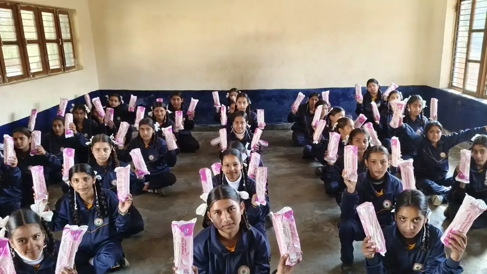 Jammu: छात्रों ने चलाया जागरूकता कार्यक्रम, स्वच्छता पर विशेष अभियान Jammu: छात्रों ने चलाया जागरूकता कार्यक्रम, स्वच्छता पर विशेष अभियान