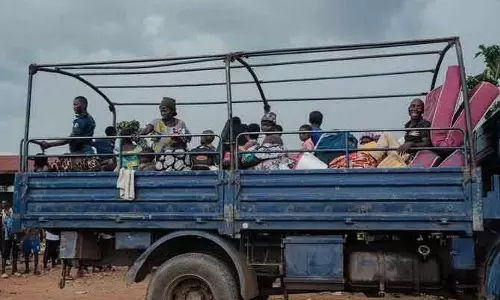 DRC में M23 विद्रोही प्रवक्ता विली नगोमा ड्रोन हमले में मारे गए DRC में M23 विद्रोही प्रवक्ता विली नगोमा ड्रोन हमले में मारे गए