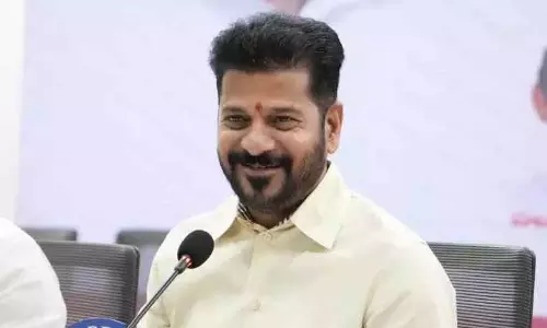 Telangana में 3 मार्च से 3 महीने का पब्लिक आउटरीच, विकास और वेलफेयर दिखाने का प्लान Telangana में 3 मार्च से 3 महीने का पब्लिक आउटरीच, विकास और वेलफेयर दिखाने का प्लान