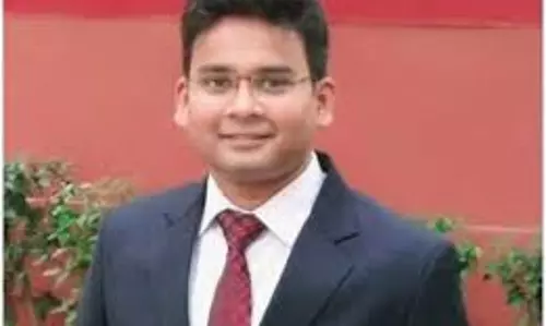 Reasi: कुमार अभिषेक ने संभाला रियासी डिप्टी कमिश्नर का पद Reasi: कुमार अभिषेक ने संभाला रियासी डिप्टी कमिश्नर का पद