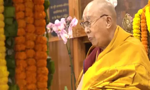 Tibetan के पूर्व राजनीतिक कैदियों ने दलाई लामा को दीर्घायु प्रार्थना अर्पित की