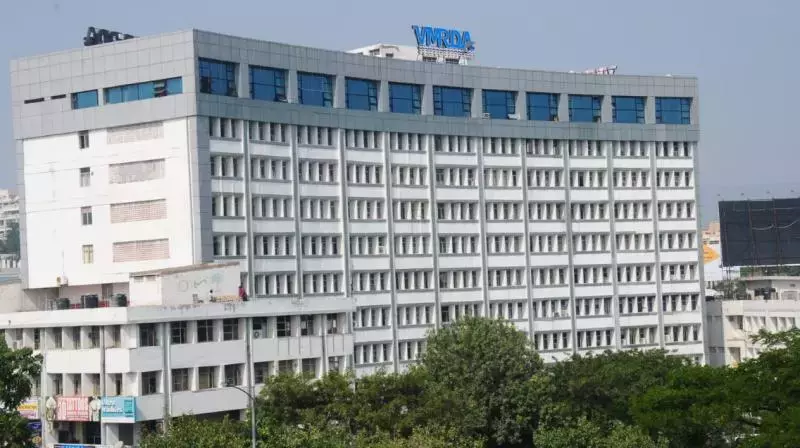 VMRDA उगादी पर कैलाशगिरी में 65 फीट ऊंचा त्रिशूल लगाएगा