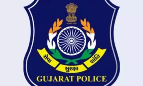Police: सोमनाथ ट्रस्ट की फर्जी बुकिंग स्कैम में, 6 छात्र गिरफ्तार Police: सोमनाथ ट्रस्ट की फर्जी बुकिंग स्कैम में, 6 छात्र गिरफ्तार