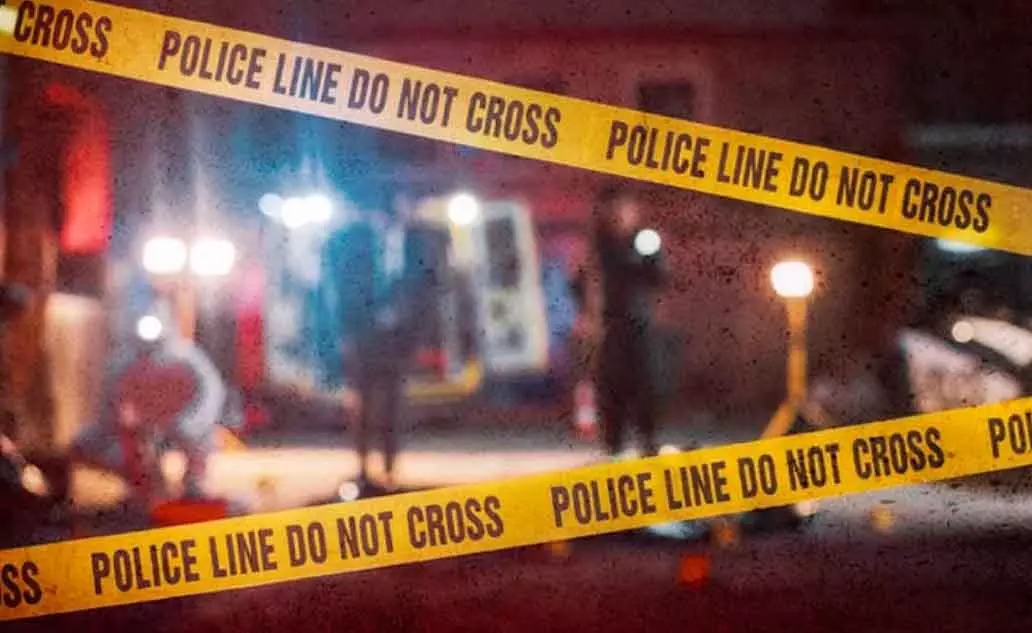 Chembur murder : बहन की बातों पर हुए विवाद के बाद जान-पहचान वाले ने चाकू मारकर आदमी की हत्या कर दी Chembur murder : बहन की बातों पर हुए विवाद के बाद जान-पहचान वाले ने चाकू मारकर आदमी की हत्या कर दी