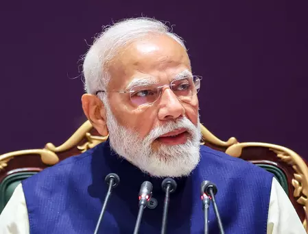 प्रधानमंत्री मोदी ने नीदरलैंड के नवनियुक्त पीएम रॉब जेटन को दी बधाई प्रधानमंत्री मोदी ने नीदरलैंड के नवनियुक्त पीएम रॉब जेटन को दी बधाई