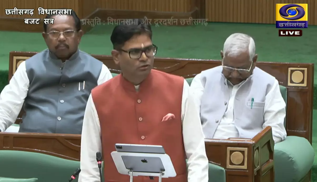 रानी दुर्गावती योजना की शुरुआत की घोषणा, डेढ़ लाख मिलेंगे वयस्क लड़कियों को रानी दुर्गावती योजना की शुरुआत की घोषणा, डेढ़ लाख मिलेंगे वयस्क लड़कियों को