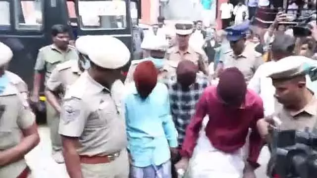 Coimbatore कॉलेज स्टूडेंट गैंग रेप: आज फाइनल जांच Coimbatore कॉलेज स्टूडेंट गैंग रेप: आज फाइनल जांच