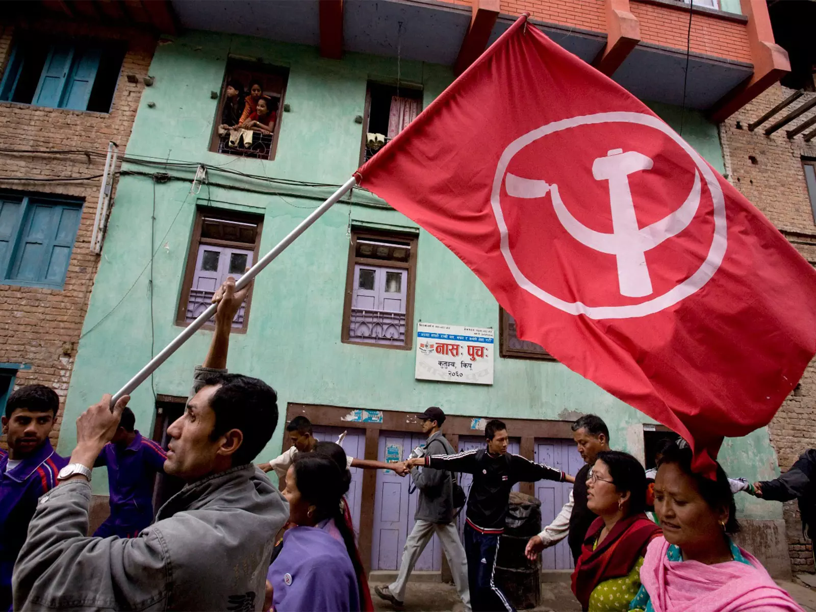 Nepal चुनाव आयोग ने चुनाव प्रचार में बच्चों को शामिल करने के खिलाफ चेतावनी जारी की Nepal चुनाव आयोग ने चुनाव प्रचार में बच्चों को शामिल करने के खिलाफ चेतावनी जारी की