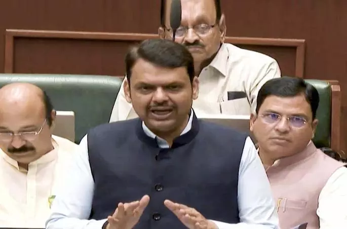 Digital Scam की चेतावनी: CM फडणवीस ने बताया कि क्या करना है Digital Scam की चेतावनी: CM फडणवीस ने बताया कि क्या करना है