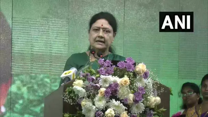 Ramanathapuram में ससिकला का बड़ा ऐलान, नए दल के गठन की घोषणा Ramanathapuram में ससिकला का बड़ा ऐलान, नए दल के गठन की घोषणा