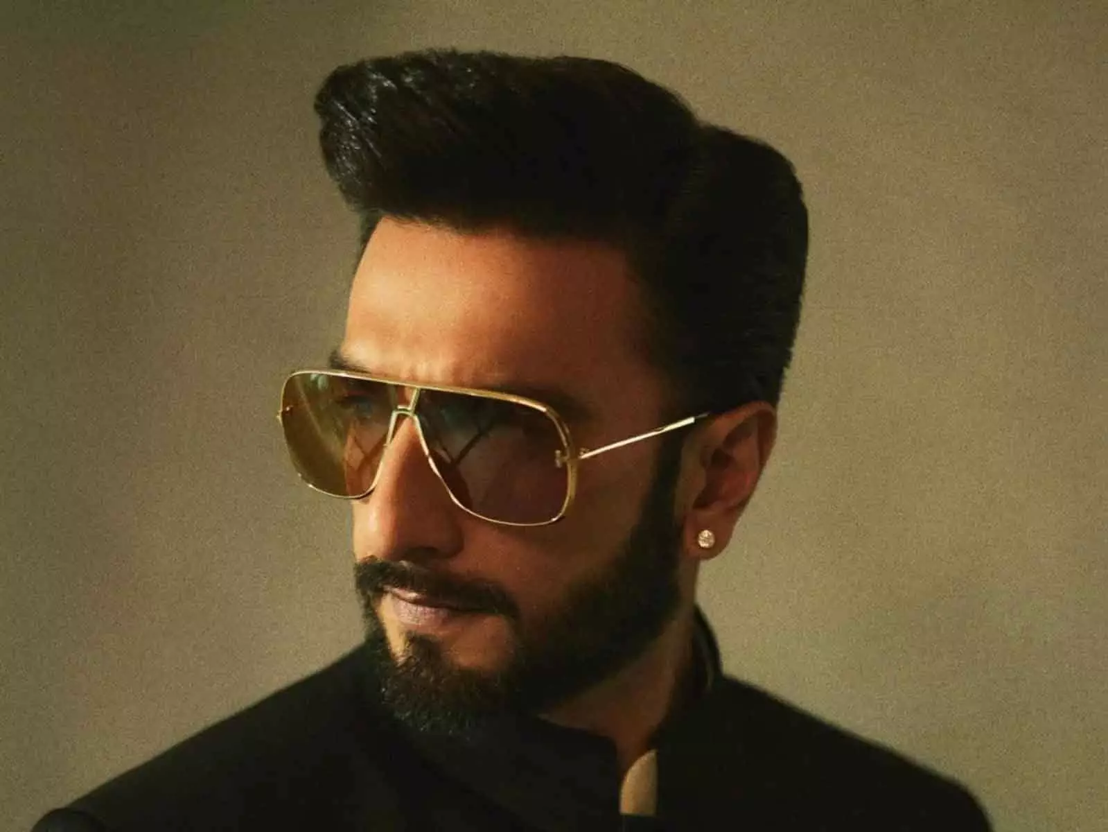 Ranveer Singh कानूनी विवाद में, कर्नाटक हाई कोर्ट में केस दर्ज Ranveer Singh कानूनी विवाद में, कर्नाटक हाई कोर्ट में केस दर्ज