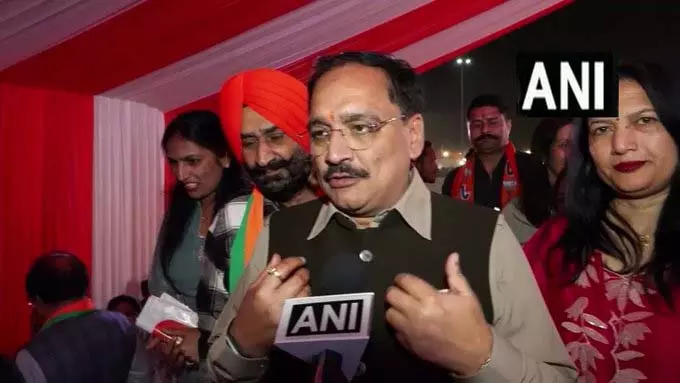 BJP अध्यक्ष वीरेंद्र सचदेवा का दावा: मुख्यमंत्री का रिपोर्ट कार्ड जनता के सामने BJP अध्यक्ष वीरेंद्र सचदेवा का दावा: मुख्यमंत्री का रिपोर्ट कार्ड जनता के सामने