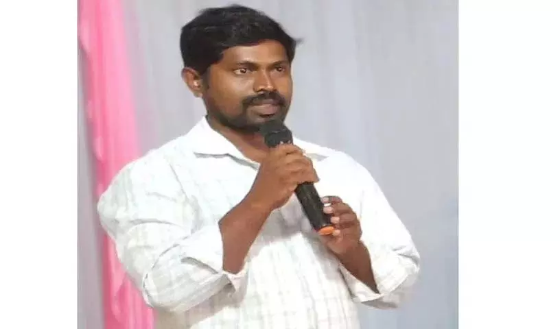 Tribal Leader ने बारिश और हवा से प्रभावित किसानों के लिए सरकार से मदद की अपील की Tribal Leader ने बारिश और हवा से प्रभावित किसानों के लिए सरकार से मदद की अपील की