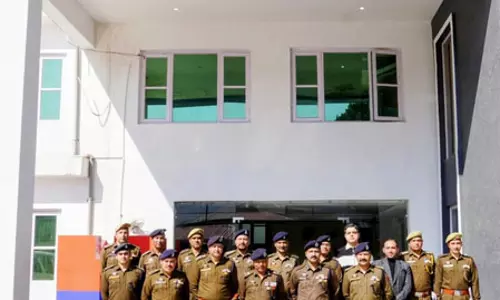 डोडा पुलिस मीटिंग: ड्रग और गोवंश तस्करी पर सख्ती, रात्रि पेट्रोलिंग बढ़ाने और इंटेलिजेंस आधारित ऑपरेशन के निर्देश डोडा पुलिस मीटिंग: ड्रग और गोवंश तस्करी पर सख्ती, रात्रि पेट्रोलिंग बढ़ाने और इंटेलिजेंस आधारित ऑपरेशन के निर्देश