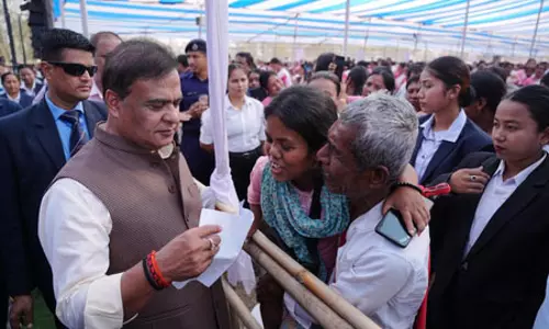 असम वर्ल्ड-क्लास स्पोर्ट्स इंफ्रास्ट्रक्चर बना रहा है : सीएम सरमा असम वर्ल्ड-क्लास स्पोर्ट्स इंफ्रास्ट्रक्चर बना रहा है : सीएम सरमा