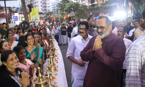 सबरीमाला सोना चोरी मामला: भाजपा का विरोध प्रदर्शन, सीएम से ‘भगवान अय्यप्पा से माफी’ की मांग