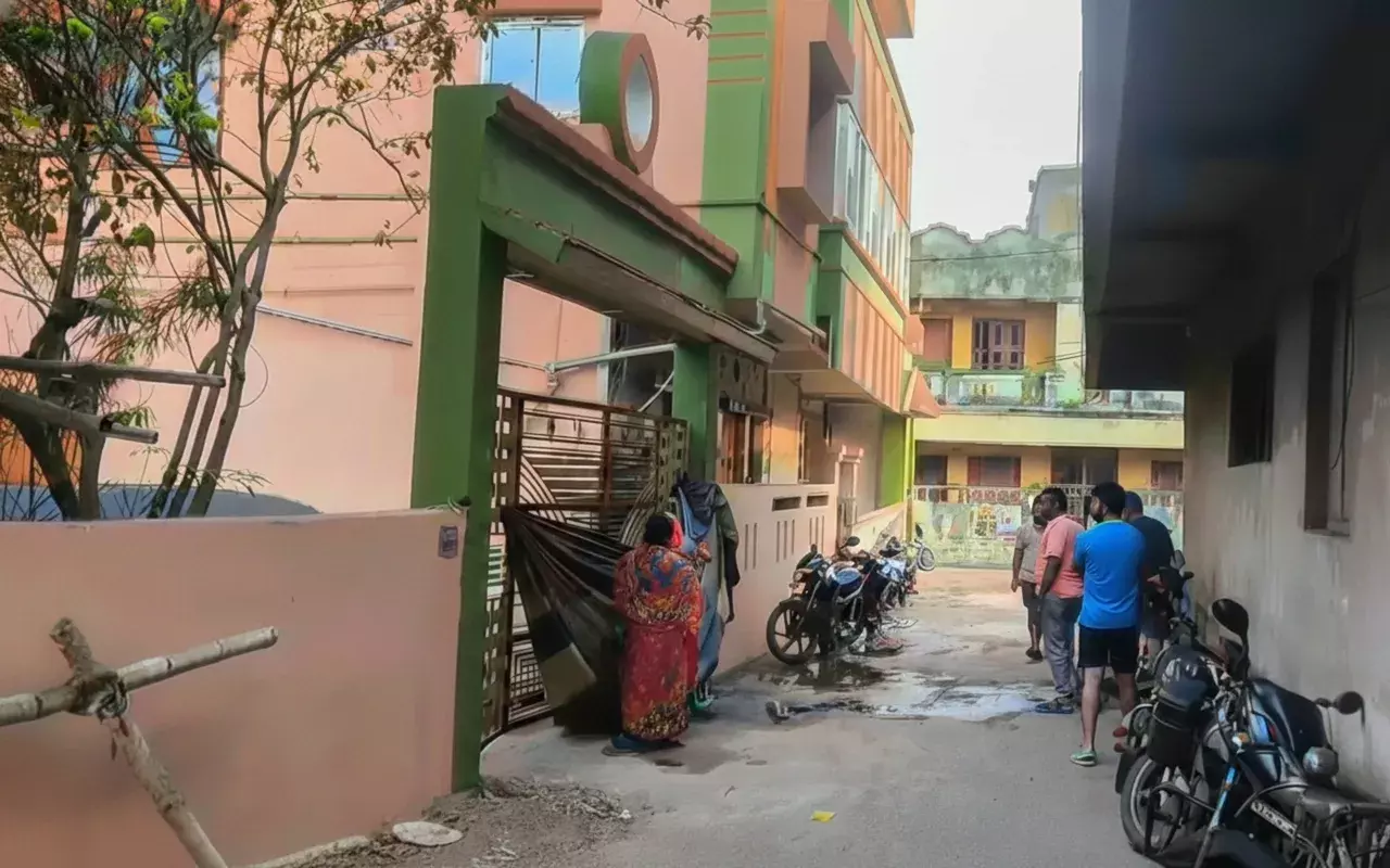 Paradip की महिला की मौत के मामले में नाटकीय मोड़, पुलिस को रेप और हत्या का शक Paradip की महिला की मौत के मामले में नाटकीय मोड़, पुलिस को रेप और हत्या का शक