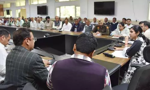 Kaithal DC ने अधिकारियों को बोर्ड परीक्षाएं निष्पक्ष रूप से कराने के निर्देश दिए
