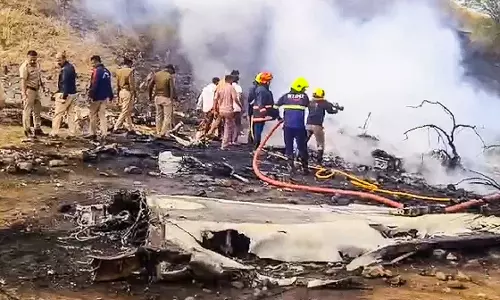 Baramati crash के बाद DGCA ने सुरक्षा कारणों से VSR के 4 प्लेन रोके Baramati crash के बाद DGCA ने सुरक्षा कारणों से VSR के 4 प्लेन रोके