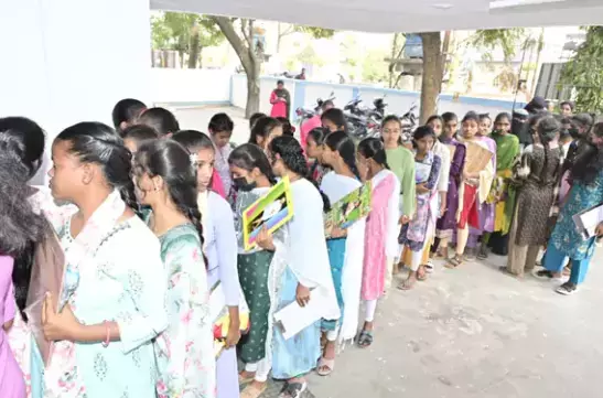 Telangana: तेलंगाना इंटरमीडिएट परीक्षाएं शुरू