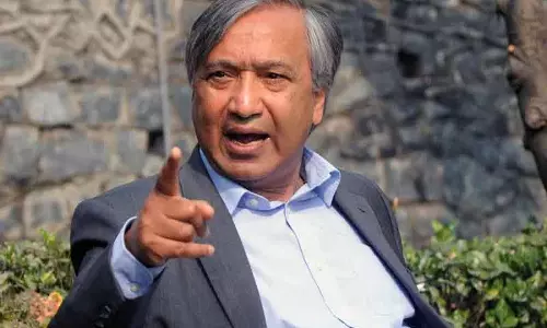 तारिगामी ने वंदे भारत सेवा के विस्तार के लिए Anantnag में ठहराव की मांग की