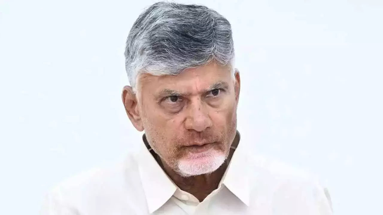 CM ने श्रीकाकुलम डायरिया और राजमुंदरी दूध हादसे की समीक्षा की CM ने श्रीकाकुलम डायरिया और राजमुंदरी दूध हादसे की समीक्षा की