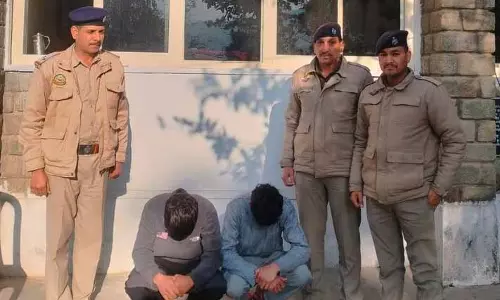 Kangra में 33 ग्राम हेरोइन के साथ 2 युवक गिरफ्तार