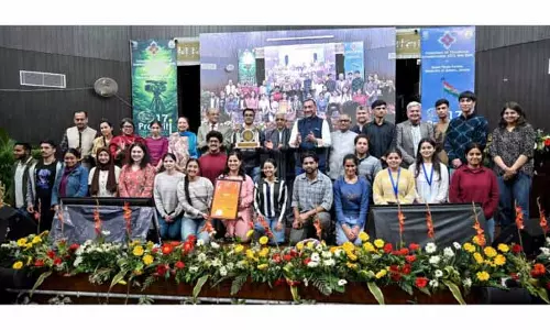 JAMMU: 17वां प्रकृति इंटरनेशनल डॉक्यूमेंट्री फिल्म फेस्टिवल खत्म हुआ JAMMU: 17वां प्रकृति इंटरनेशनल डॉक्यूमेंट्री फिल्म फेस्टिवल खत्म हुआ