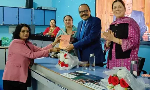 वीसी CLUJ ने फैकल्टी डेवलपमेंट प्रोग्राम के प्रतिनिधियों से बातचीत की वीसी CLUJ ने फैकल्टी डेवलपमेंट प्रोग्राम के प्रतिनिधियों से बातचीत की