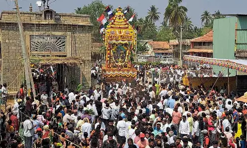 Karnataka : लक्ष्मी नारायण ब्रह्मा रथोत्सव समारोह Karnataka : लक्ष्मी नारायण ब्रह्मा रथोत्सव समारोह