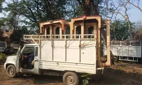 वन विभाग की उड़नदस्ता टीम ने लकड़ी तस्करी को किया नाकाम वन विभाग की उड़नदस्ता टीम ने लकड़ी तस्करी को किया नाकाम