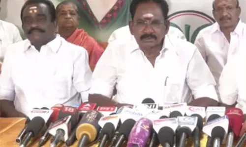 मदुरै की सड़कें गड्ढों से भरी हैं, 37 वार्डों में पानी की कमी है: AIADMK के सेल्लूर राजू मदुरै की सड़कें गड्ढों से भरी हैं, 37 वार्डों में पानी की कमी है: AIADMK के सेल्लूर राजू