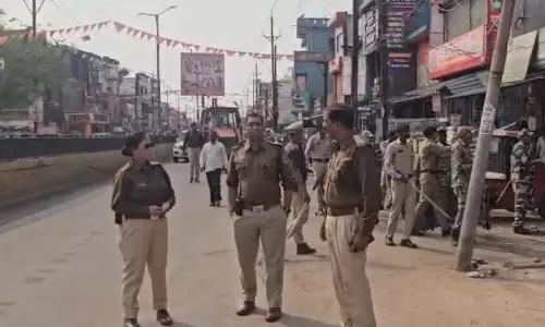 बीरगांव मुख्य मार्ग पर अतिक्रमण के खिलाफ विशेष अभियान, पुलिस-नगर निगम की संयुक्त कार्रवाई