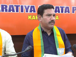 कर्नाटक BJP प्रमुख ने अजीम प्रेमजी विश्वविद्यालय की घटना का समर्थन किया