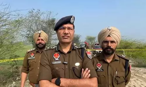 AAP सरपंच हत्याकांड: पुलिस मुठभेड़ के बाद दो और शूटर गिरफ्तार, अस्पताल में भर्ती AAP सरपंच हत्याकांड: पुलिस मुठभेड़ के बाद दो और शूटर गिरफ्तार, अस्पताल में भर्ती