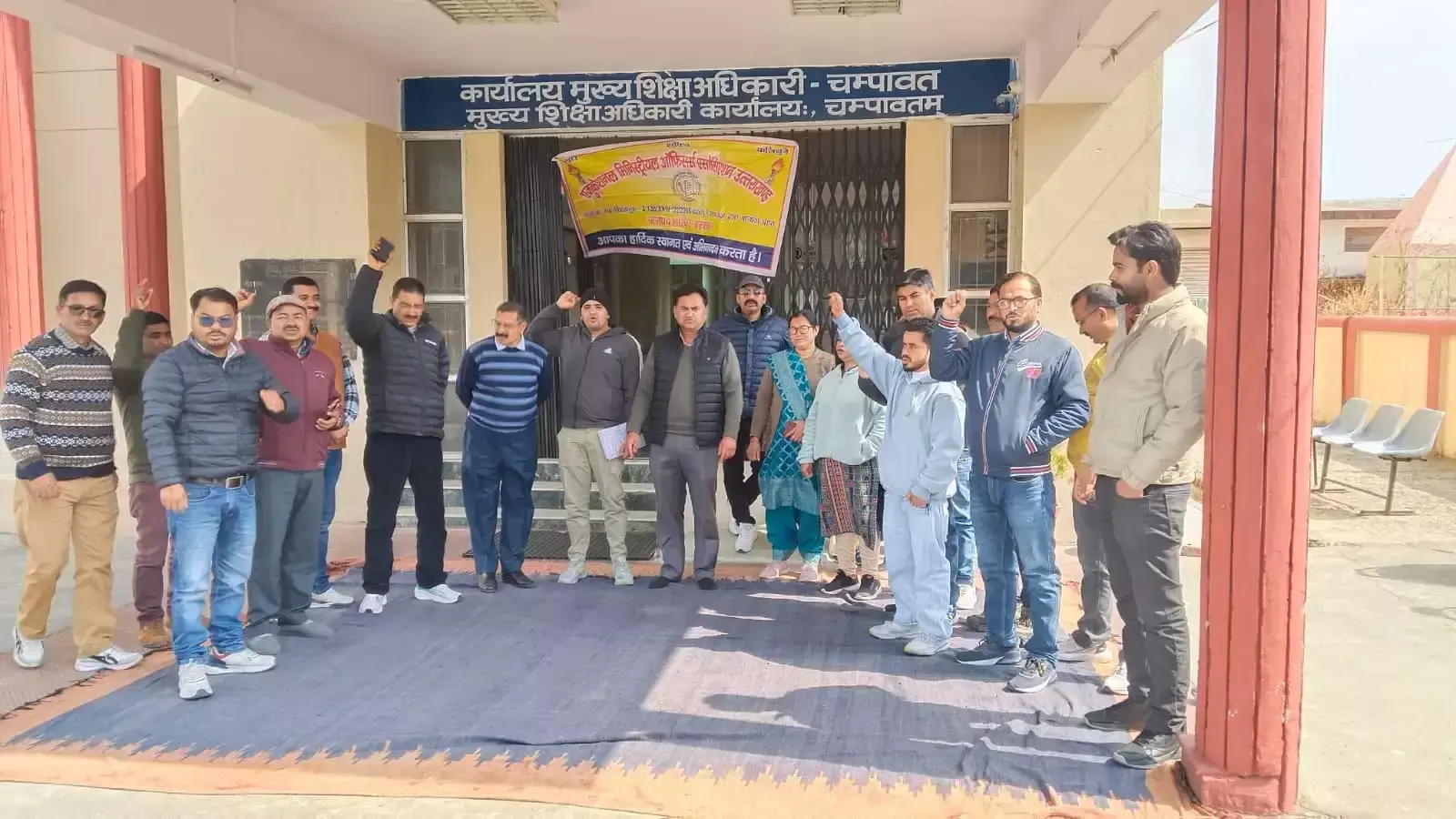 Champawat: चम्पावत में सुरक्षा व्यवस्था मजबूत करने की मांग