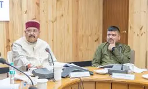 Dehradun: सतपाल महाराज ने परियोजना कार्यों की समीक्षा की Dehradun: सतपाल महाराज ने परियोजना कार्यों की समीक्षा की