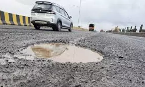 Farrukhabad: घोषणाओं के बावजूद जमीनी हालात खराब Farrukhabad: घोषणाओं के बावजूद जमीनी हालात खराब