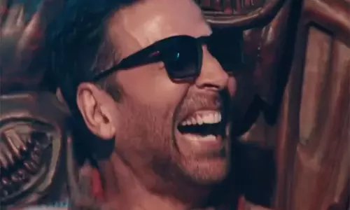 Akshay Kuma ने भूत बांग्ला गाने का टीज़र शेयर किया Akshay Kuma ने भूत बांग्ला गाने का टीज़र शेयर किया