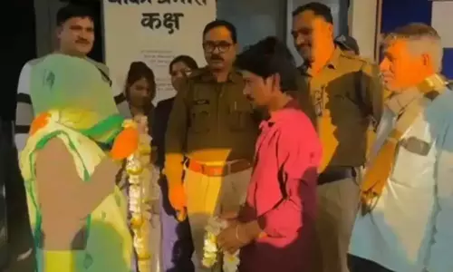 Damoh: पुलिस की पहल से बिछड़ा परिवार मिला