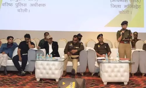 Bareilly: ट्रैफिक व्यवस्था में बदलाव, यातायात नियंत्रण के लिए नई योजना Bareilly: ट्रैफिक व्यवस्था में बदलाव, यातायात नियंत्रण के लिए नई योजना