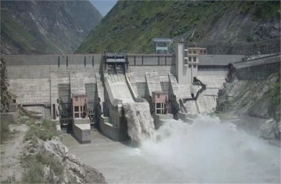 Himachal Pradesh: सावधान,नाथपा बांध से सतलुज नदी में छोड़ा जाएगा पानी Himachal Pradesh: सावधान,नाथपा बांध से सतलुज नदी में छोड़ा जाएगा पानी