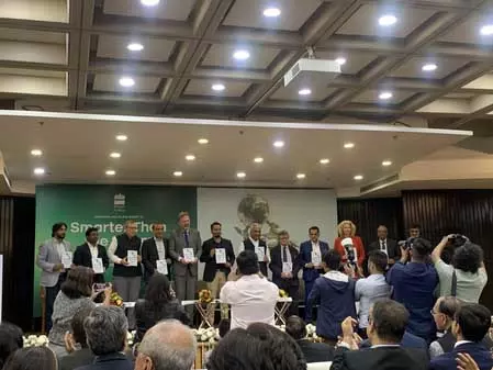 एआई का असली लाभ तभी मिलेगा जब वह बहुभाषी होगा: अमिताभ कांत एआई का असली लाभ तभी मिलेगा जब वह बहुभाषी होगा: अमिताभ कांत