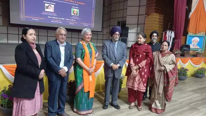यमुनानगर कॉलेज में ह्यूमन वैल्यूज़, विज़डम, लिविंग हेरिटेज पर सेमिनार हुआ यमुनानगर कॉलेज में ह्यूमन वैल्यूज़, विज़डम, लिविंग हेरिटेज पर सेमिनार हुआ
